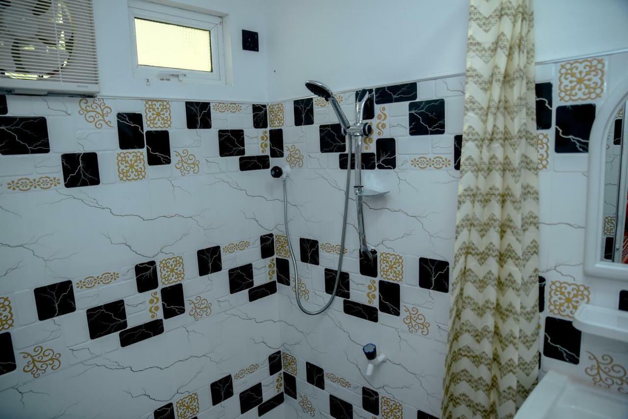 Tulip Guest Inn Point Pedro Экстерьер фото